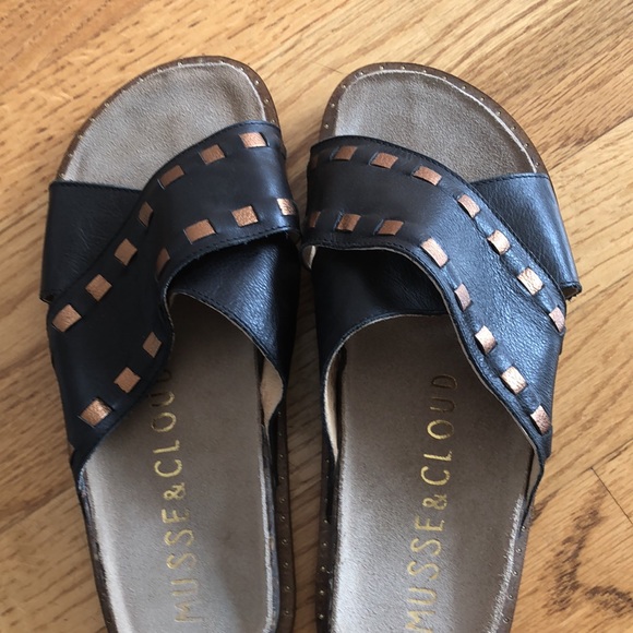 🍂Musse & Cloud Leather Sandals Size 8 Wide - Picture 3 of 7